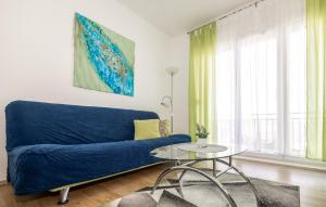 Pet Friendly Apartment In Novi Vinodolski