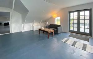 Cozy Apartment In Orø With Wifi