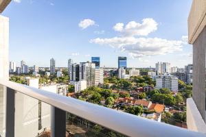 Sky Stays Petra Tower Modern Living - Floor 16