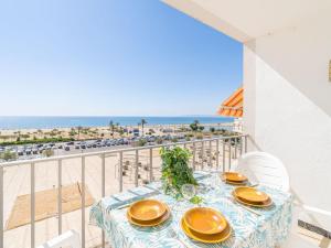 Estudio cómodo a 20m de la playa con terraza - HISP-288-56