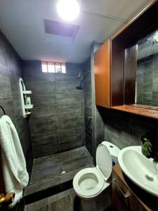 Apartaestudio en 2do Piso con Balcón, Ubicación Privilegiada, Cerca al Estadio, Hospital Departamental, Imbanaco, Unicancer, Centro Médico San José, Canchas Panamericanas, Piscinas OByrne, Mulato Cabaret, Univalle, Escuela del Deporte