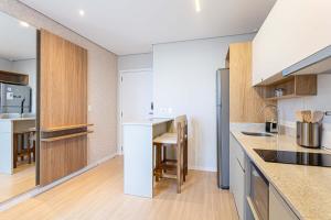 Sky Stays Petra Tower Modern Loft at Floor 37