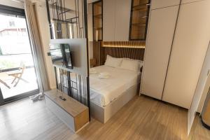 4E Luxury Apartment