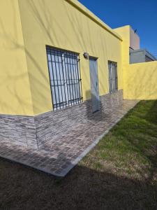 Casa Amarilla