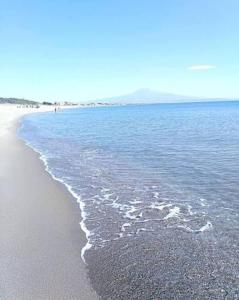 Agnone Beach suite 30 meters away