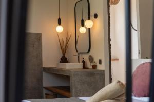 Oasis Sabal - Stylish 2BR Boutique Villa