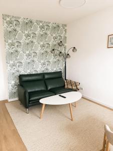 Modernes Design-Apartment mit Balkon & WLAN