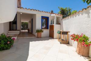 Casetta con terrazzo, giardino e ingresso privato!