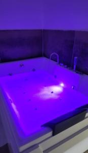 Jacuzzi room