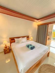 Private Pool Villa 1BR with Kitchen & Dining