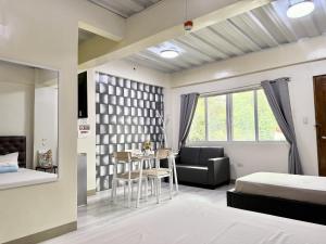 MF Suites