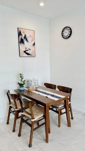 ARI HOME Jing - Chinese Style 2BR Vinhome Grand Park