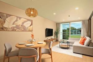 1BR Laguna Loft Bangtao Pool View CapitalPro