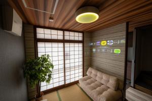 Shin-Osaka Spacious Terrace House - Up to 12 Guests