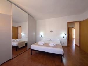 -Grande terrazza- WiFi AC 8 posti letto