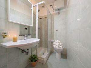 -Grande terrazza- WiFi AC 8 posti letto