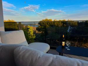 Apartman Regina 2 with sea view