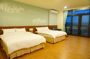 Phòng Bốn Người Có Phòng Tắm Riêng (Quadruple Room with Private Bathroom)