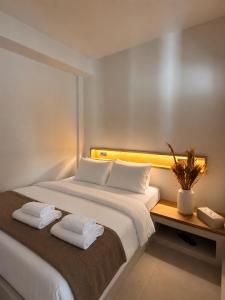 Marathopolis Suite 1