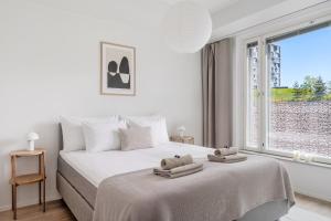 Sauna, balcony, wifi, trainstation, Mall of Tripla