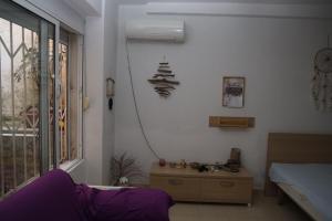 NO3 basement accommodation Prime location CNTR