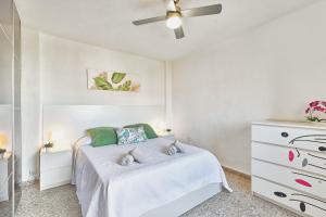 LUMINOSO APARTAMENTO 5 MINUTOS DE LA PLAYA