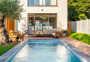 House Moringa Rituals Pool