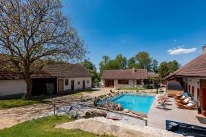 WELLNESS FARMHOUSE Monínec