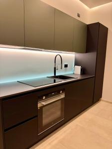H Luxury Apartment Crispi