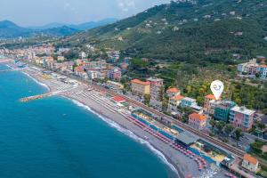 Respiro Di Mare Cavi Di Lavagna - Happy Rentals