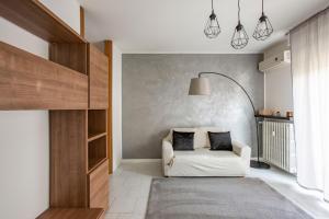 Como Lake, Cozy 4 people Flat Private Garage