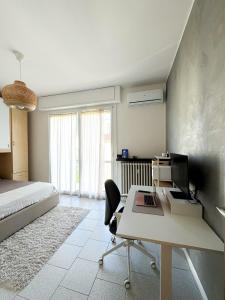 Como Lake, Cozy 4 people Flat Private Garage