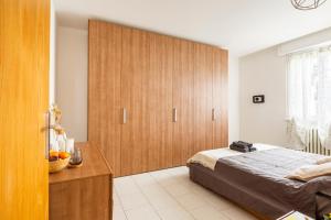 Como Lake, Cozy 4 people Flat Private Garage