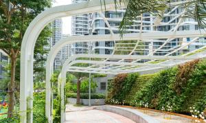Luxury 2 bedrooms Suite Vinhomes Grand Park, Pool & Gym