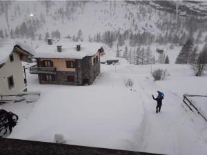 Chalet a due passi piste da sci