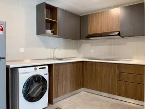 The Ooak Suites and Residence@ Kiara 163