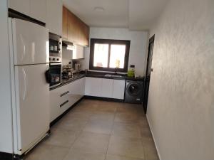 Appartement neuf vue sur piscine