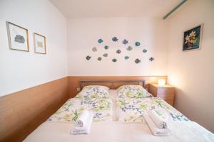 Spacious balcony apartment Piran