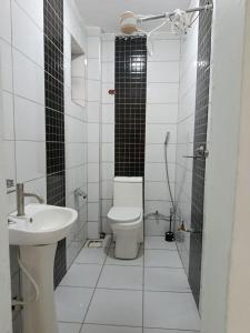 J & J Olosho Hotel