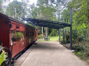 Mt Nebo Railway Carriage and Chalet