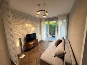 Apartament Tini