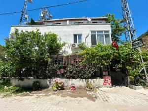 BEYAZEV Apart