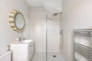 GuestReady - Charming London Flat for Two