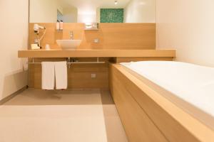 Junior Suite room in ibis Styles Kortrijk Expo