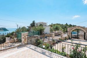 Ionian View Rooms