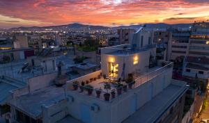 Psiri Penthouse With Acropolis View