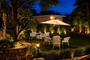 Gauri Hayat Corbett Retreat