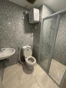 Golden Stay Spacious 3BR Apartment grand asia afrika