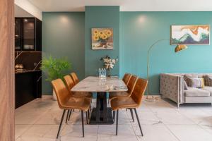 Kingston Metropole Galleria - City View Apartment