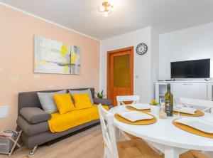 Sea & Mountain Apartment Dubi